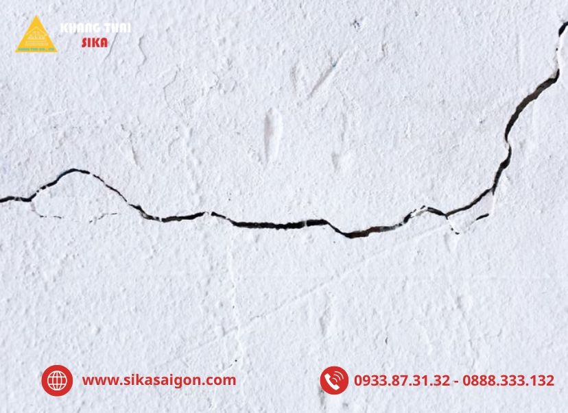 Các dấu hiệu nhận biết sân thượng đang xuống cấp